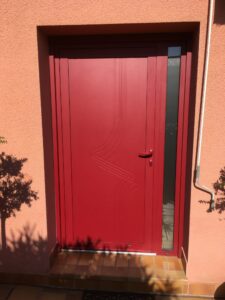 fermetures-tet-artisan-menuisier-millas-pyrenees-orientales-66-exterieures-moustiquaire-stores-cuisine-volet-fenêtre-porte